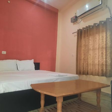 Sky Inn Paying Guest House Βαρανάσι Εξωτερικό φωτογραφία