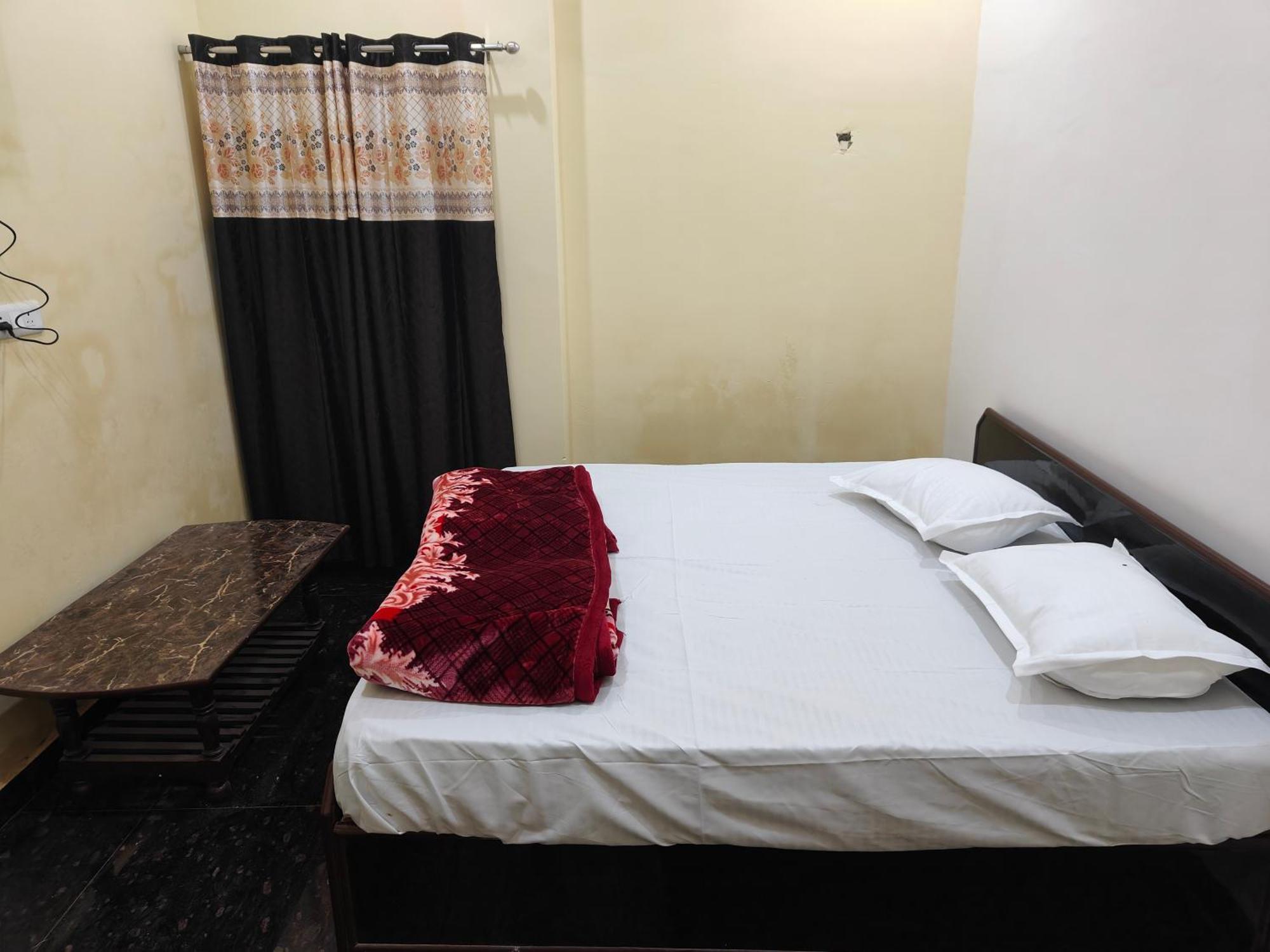 Sky Inn Paying Guest House Βαρανάσι Εξωτερικό φωτογραφία